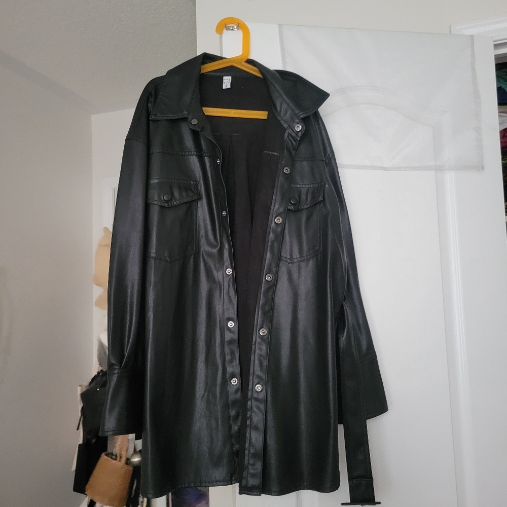 Faux leather black jacket with belt